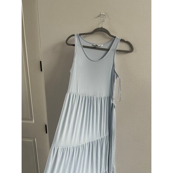 Elizabeth and James blue tiered belted maxi dress - Picture 7 of 10
